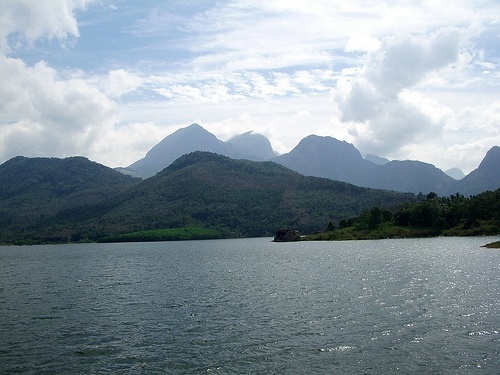 Kanjirapuzha Dam, Palakkad view
